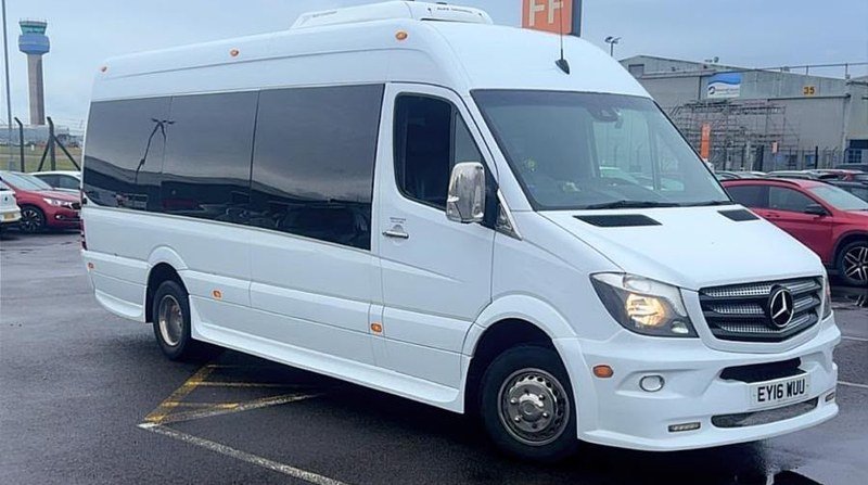 16 seater minibus
