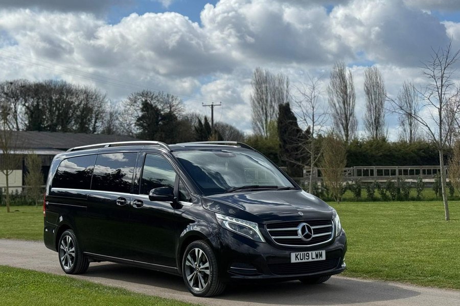 Black Mercedes-Benz V-Class executive MPV for airport transfers and corporate travel from Derby